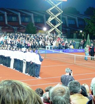 Najprej na finale v Šiško, potem pa na nedeljsko kosilo!