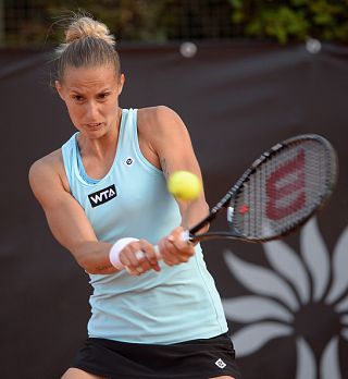 Polona Hercog izgubila 10 mest na WTA lestvici!