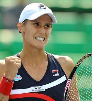 Polona Hercog v 2. krogu  močnega WTA turnirja v Pekingu!