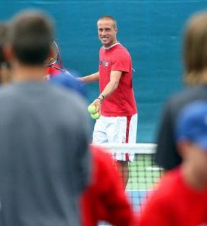 Tenis je predrag šport, starši so ves denar vložili vame!