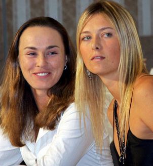 Slavna Martina Hingis si želi, da bi letos Pariz osvojila Marija Šarapova!