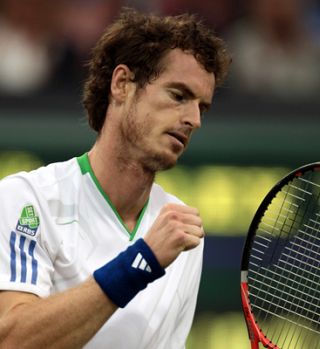 VIDEO! Tudi Andy Murray zna udariti žogico med nogami!