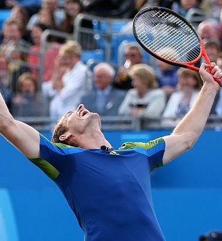 Andy Murray tretjič do velikanskega pokala Queensa, posvetil ga je bolnemu prijatelju!