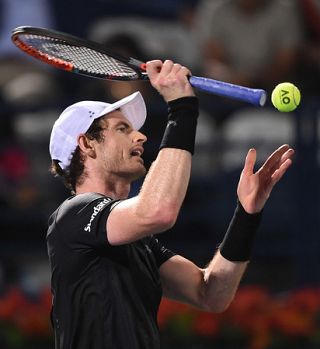 Andy Murray preživel 31-minutni epski tajbrejk z 38 točkami za polfinale Dubaja