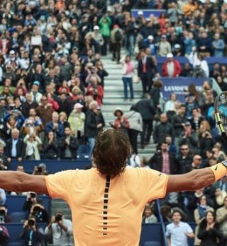 Rafael Nadal suvereno v finale Barcelone, kjer bo lovil rekord Vilasa