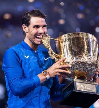 Nadal deklasiral Kyrgiosa v finalu Pekinga in osvojil 75. naslov v karieri