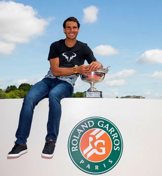 Pokal mušketirjev še vroč, pereče vprašanje pa že: Rafa, boš zmagal Wimbledon?