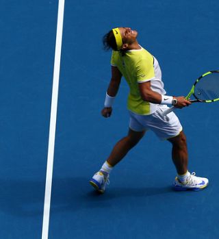 Nadal zapušča Melbourne že po 1. krogu. Konec tudi za Polono Hercog.