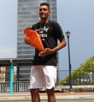 Nick Kyrgios v finalu Atlante razorožil trikratnega branilca naslova Johna Isnerja