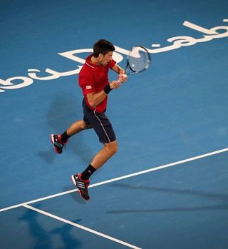 Djokovič zaradi povišane temperature odpovedal finale Abu Dabija