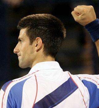 DUBAJ: Đoković po treh, Federer pa po dveh nizih v četrtfinale!