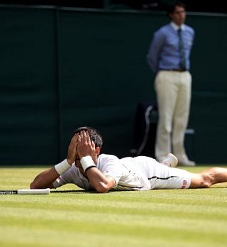 Djokovič v atomskem, najdaljšem polfinalu Wimbledona strl Del Potra po petih nizih! Finale z Murrayem!