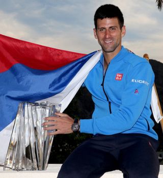 Djokovič v finalu Indian Wellsa premagal in ujel rekorderja Federerja