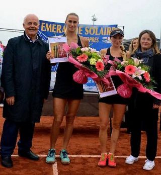 Polona Hercog zanesljivo osvojila Saint Malo!