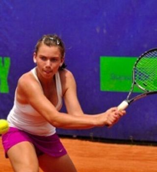 Pia Čuk in Nina Potočnik jutri v boju za finale na ITF turnirjih