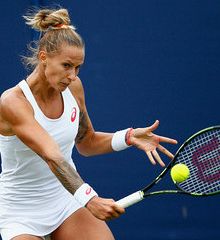 Polona Hercog po preobratu v 2. krog kvalifikacij Stuttgarta!