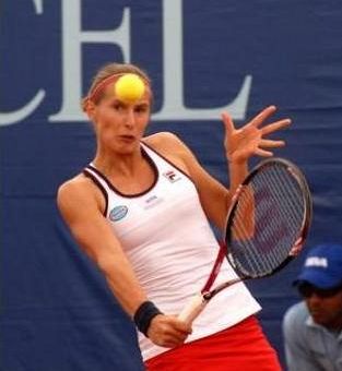 WTA Bogota: Odličen tretji niz prinesel zmago Hercogovi v uvodnem krogu!