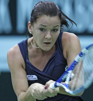 Radwanska po predaji Bartolijeve kot zadnja na zaključni turnir v Carigrad!