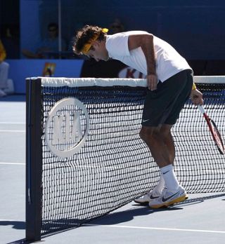 Roger federer nazaj na stari poti; Srbski dvoboj pripadel Đokoviću