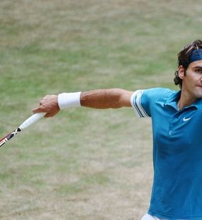 Federer ne bo nastopil v Halleju; Kavčič in Tipsarević v torek