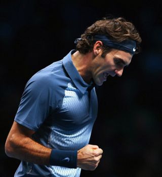 Drama za polfinale v Londonu po 2 urah in pol v roke Federerju!