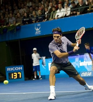 Roger Federer zlahka zmagal v 900. kariernem dvoboju; Niti enega od teh nikoli ni predal