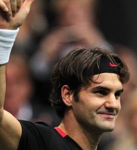 Federer kot v zlatih časih; Peta krona za Švicarja v Dubaju!