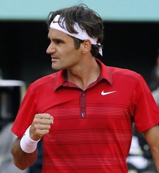 Roger Federer ovira na poti do Djokovićevih rekordov!