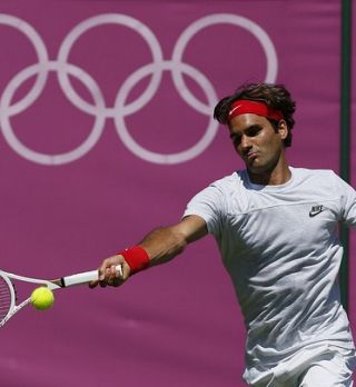 FOTO! Federer, Djokovič, Murray že trenirajo v Londonu, Wimbledon v roza barvi!