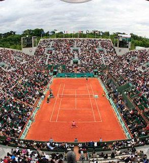 Roland Garros ostaja tam kjer je?