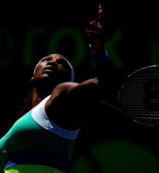 Serena trdno v sedlu na WTA lestvici; Hercogova blizu izpada iz stoterice