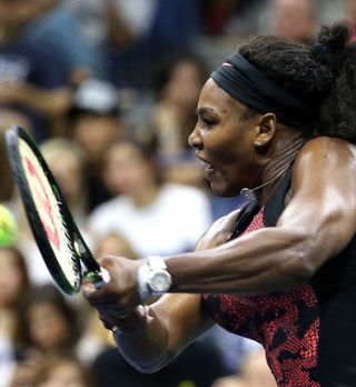 Serena preživela 'grožnjo' na OP ZDA s strani rojakinje Mattek-Sandsove