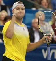 Jack Sock šokiral Raoniča v Memphisu; Hewitt ubranil dve zaključni žogi