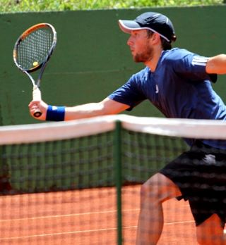 Kočevar-Dešman in Ternar sta polfinalista Futuresa v Trstu; Blaž Bizjak v četrtfinalu Bola!