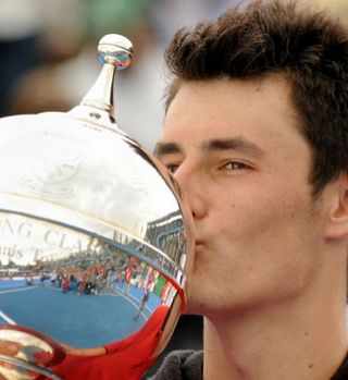 VIDEO! Bernard Tomic osvojil Kooyong in tako še podžgal velika pričakovanja Avstralcev!