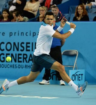 Gulbis in Tsonga v finalu Marseilla!