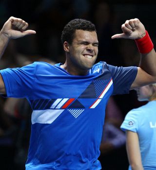 Masters: V finalu zaključnega turnirja bo Federerja izzval Jo-Wilfried Tsonga!