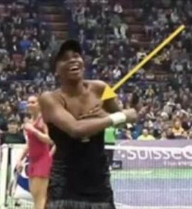 foto! Kakšna oblačila je v letu 2011 pokazala Venus Williams!