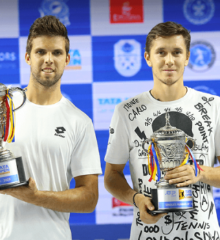 Čeh Jiri Vesely je dvignil pokal v Puneju