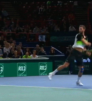 VIDEO! Benoit Paire besno zlomil lopar na igrišču!