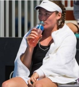 Zidanškova ni uspela ustaviti naleta Vondroušove v polfinalu Pertha