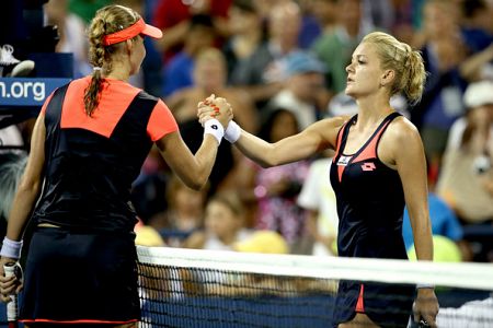 Serena potrdila primat med ameriškimi tenisačicami, Radwanska presenetljivo izgubila!