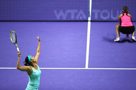 Andreja Klepač z Martinez Sanchezovo izgubila v 1. krogu zaključnega WTA turnirja