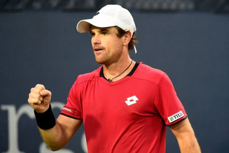 Blaž Kavčič se je z lahkoto prebil v finalni del kvalifikacij na ATP250 turnirju v Carigradu!