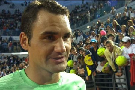 VIDEO! Roger Federer z novo 