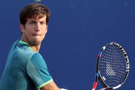 Bedene v Budimpešti stisnil do četrtfinala, kjer je dobil nepričakovanega tekmeca