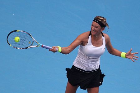 Azarenka suvereno, ostale nosilke s težavami, Kvitova pa je v drugem celo izpadla!