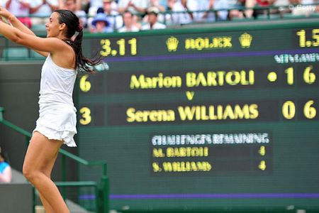 Wimbledon: Adijo Serena, Venus in Caroline!