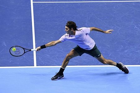 Federer v finalu domačega turnirja v Baslu išče, kar mu do sedaj še ni uspelo