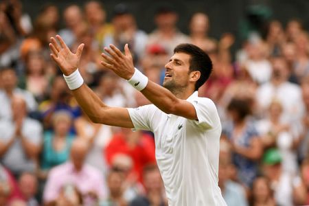 Đokovič brez večjih težav v četrtfinale Wimbledona